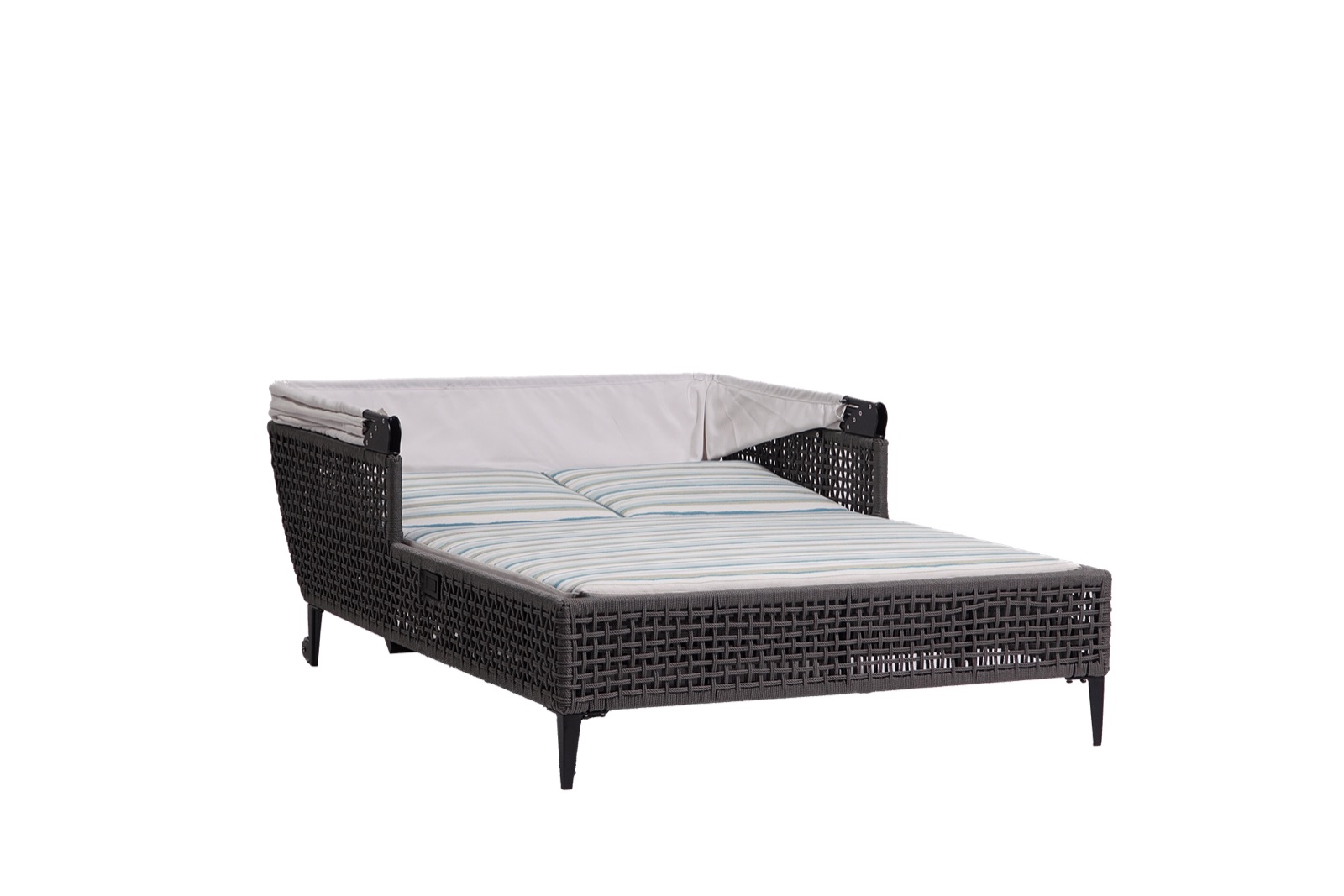 Genval Daybed W/Sunbrella Canopy thumbnail 3